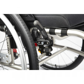 Кресло-коляска Invacare REA XLT